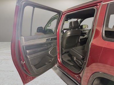2023 Jeep Wagoneer L Series II