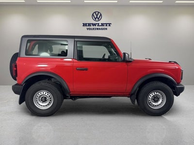 2023 Ford Bronco Base