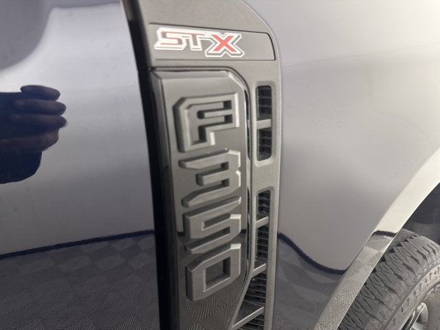 2025 Ford Super Duty F-350 SRW XL