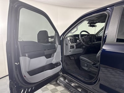 2025 Ford Super Duty F-350 SRW XL