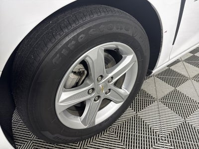 2025 Chevrolet Malibu LS