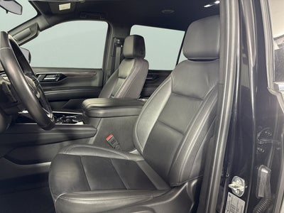 2025 Chevrolet Suburban LT