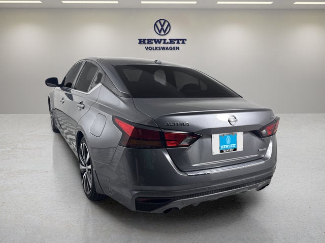 2022 Nissan Altima 2.0 SR
