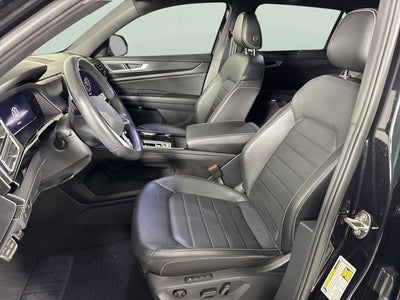 2024 Volkswagen Atlas Cross Sport 2.0T SEL R-Line