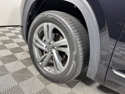 2024 Volkswagen Atlas Cross Sport 2.0T SEL R-Line