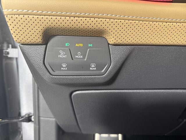 2025 Volkswagen Atlas Cross Sport 2.0T SEL R-Line Black