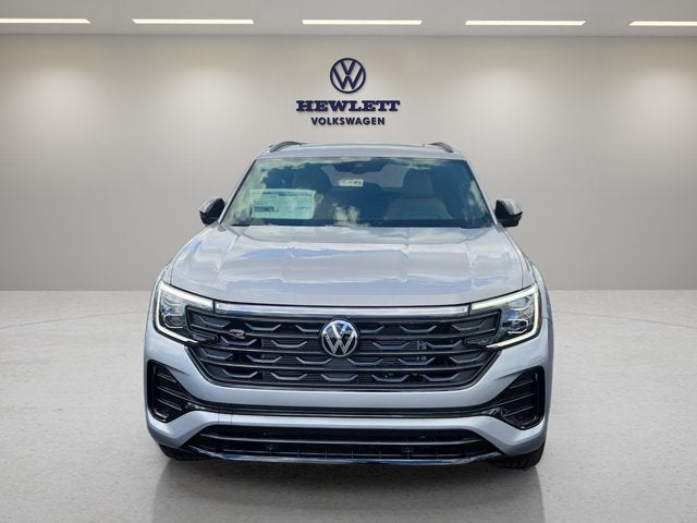 2025 Volkswagen Atlas Cross Sport 2.0T SEL R-Line Black