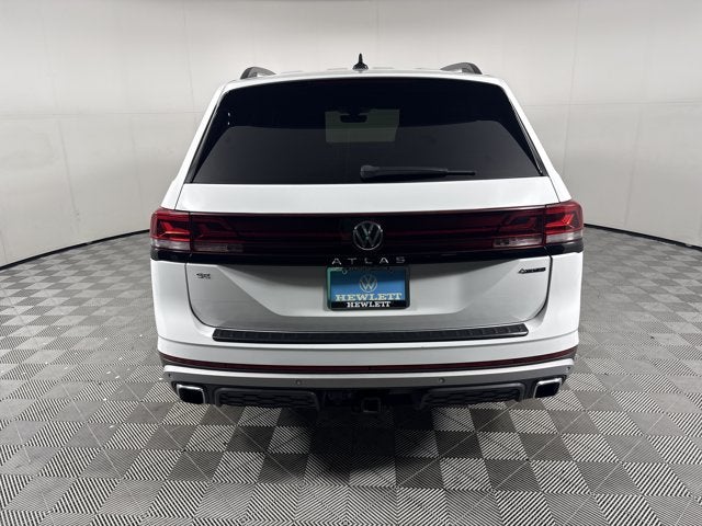 2024 Volkswagen Atlas 2.0T Peak Edition SE w/Technology