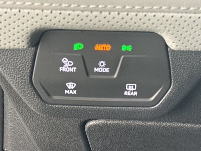 2024 Volkswagen Atlas 2.0T Peak Edition SE w/Technology