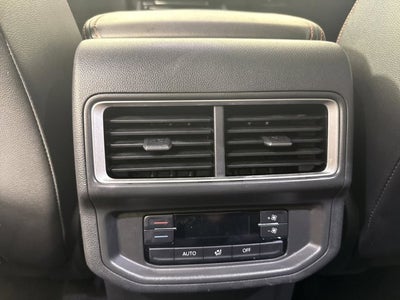 2024 Volkswagen Atlas 2.0T Peak Edition SE w/Technology