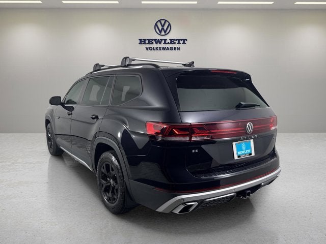 2024 Volkswagen Atlas 2.0T Peak Edition SE w/Technology