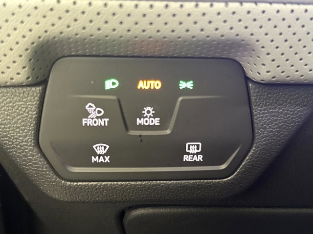 2024 Volkswagen Atlas 2.0T Peak Edition SE w/Technology