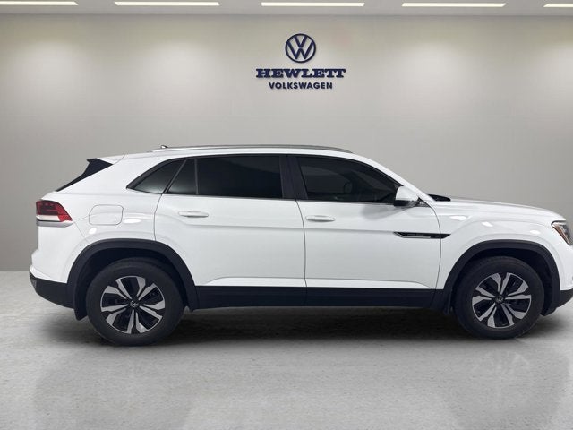 2025 Volkswagen Atlas Cross Sport 2.0T SE