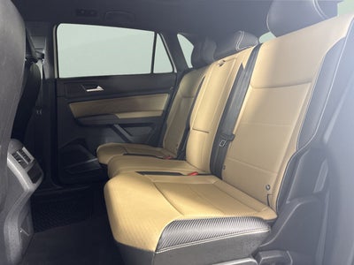 2023 Volkswagen Atlas Cross Sport 3.6L V6 SEL R-Line Black