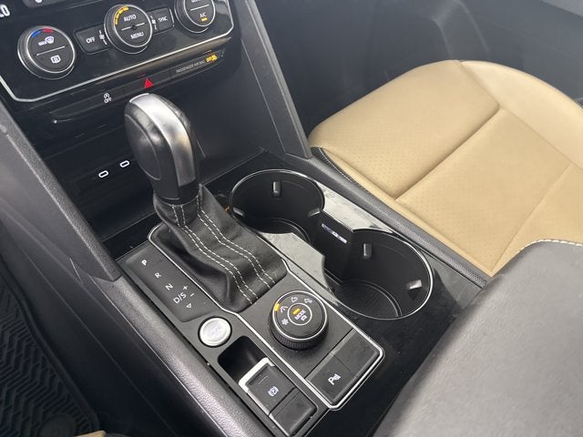 2023 Volkswagen Atlas Cross Sport 3.6L V6 SEL R-Line Black