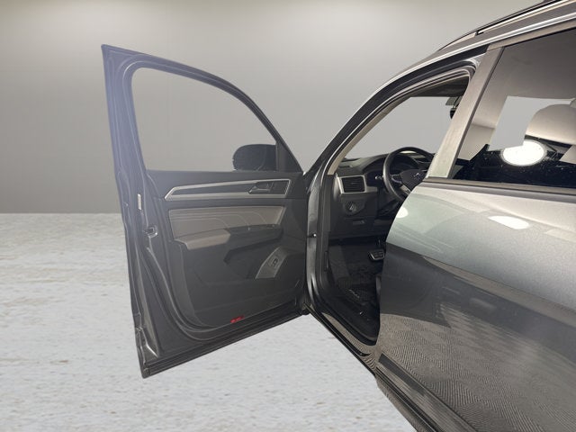 2023 Volkswagen Atlas 3.6L V6 SEL R-Line Black