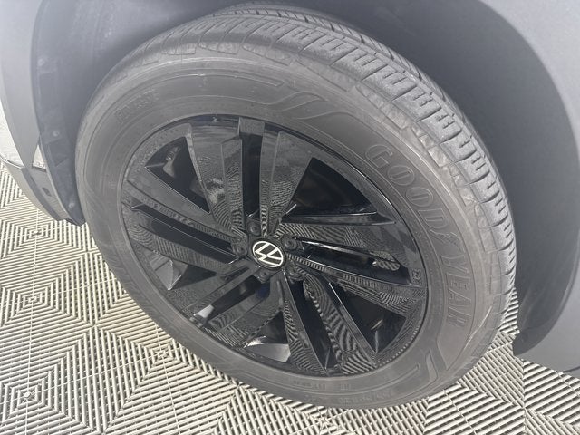 2023 Volkswagen Atlas Cross Sport 3.6L V6 SE w/Technology