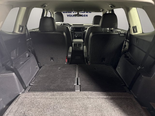 2023 Volkswagen Atlas 2.0T SE w/Technology