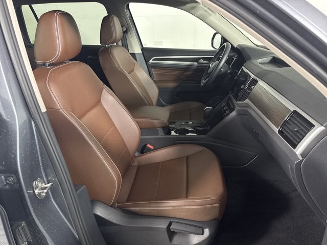 2023 Volkswagen Atlas 2.0T SE w/Technology