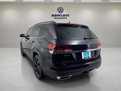2022 Volkswagen Atlas 3.6L V6 SE w/Technology