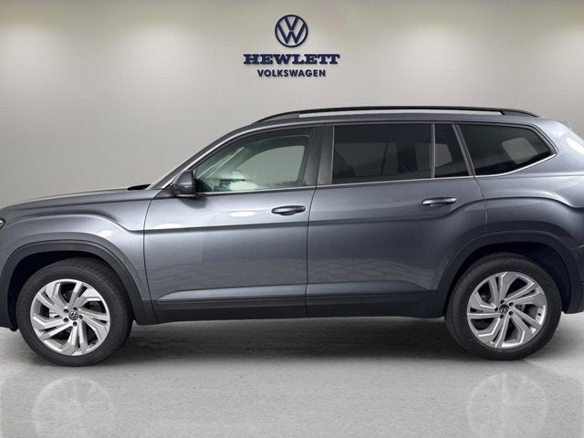 2022 Volkswagen Atlas 3.6L V6 SE w/Technology