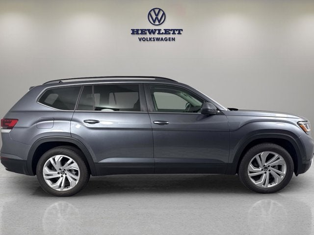 2022 Volkswagen Atlas 3.6L V6 SE w/Technology