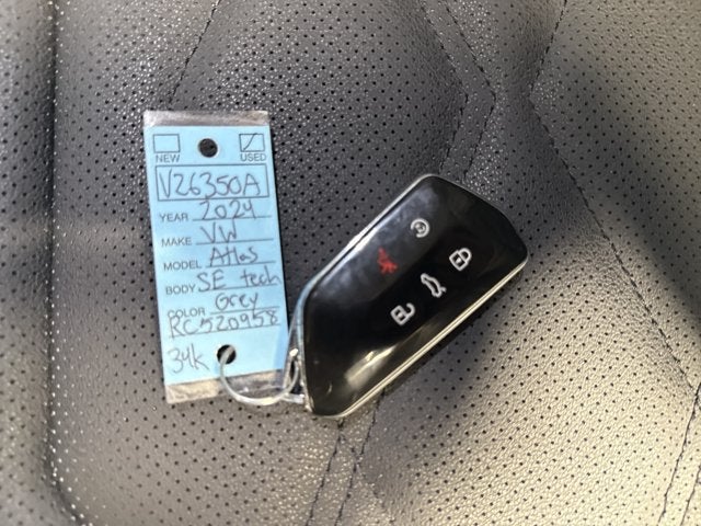 2024 Volkswagen Atlas 2.0T SE w/Technology