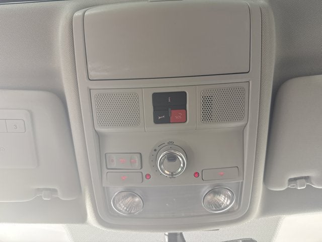 2017 Volkswagen Passat 1.8T SE w/Technology