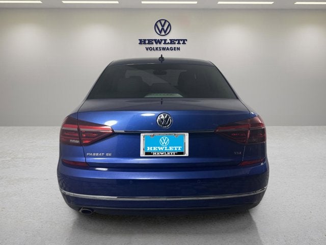 2017 Volkswagen Passat 1.8T SE w/Technology