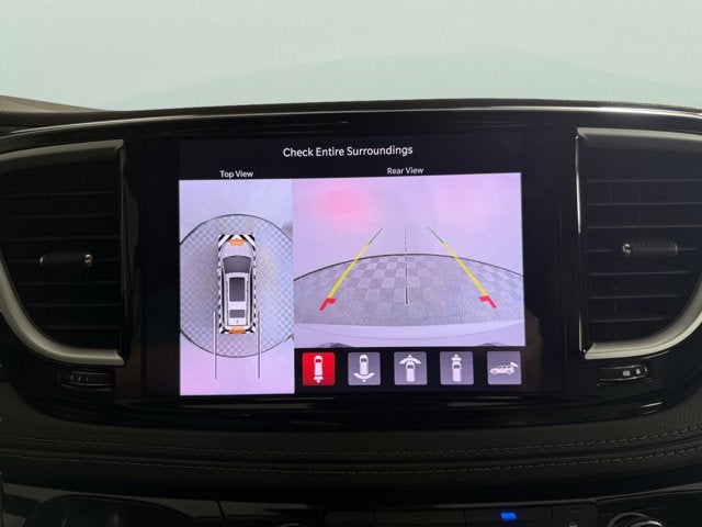 2021 Chrysler Pacifica Hybrid Touring L