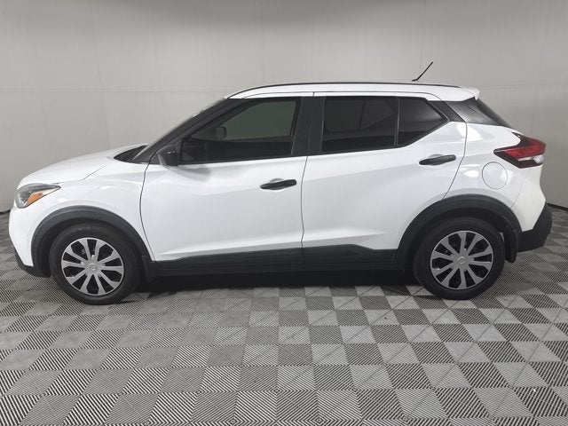 2020 Nissan Kicks S