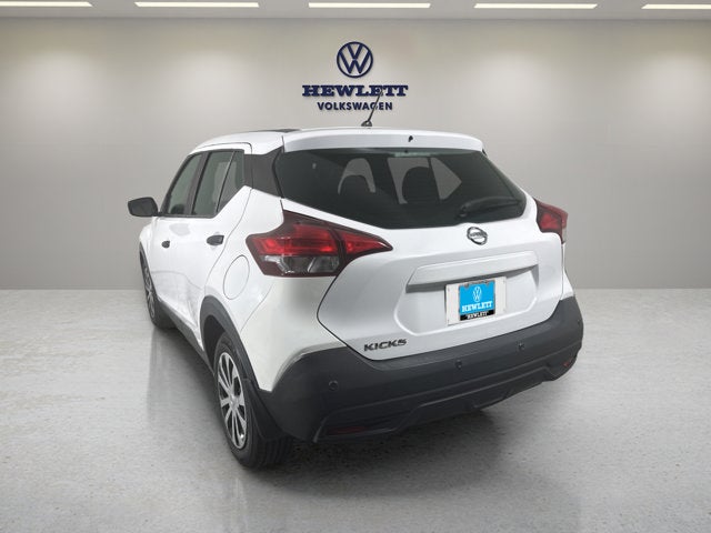 2020 Nissan Kicks S
