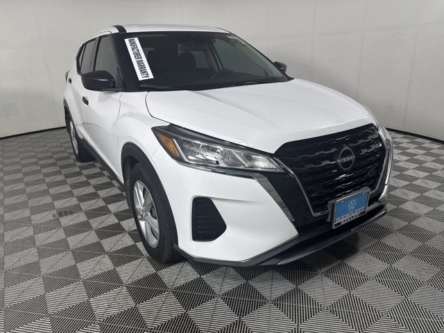 2023 Nissan Kicks S