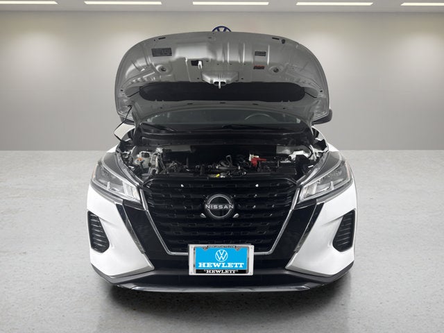2023 Nissan Kicks S