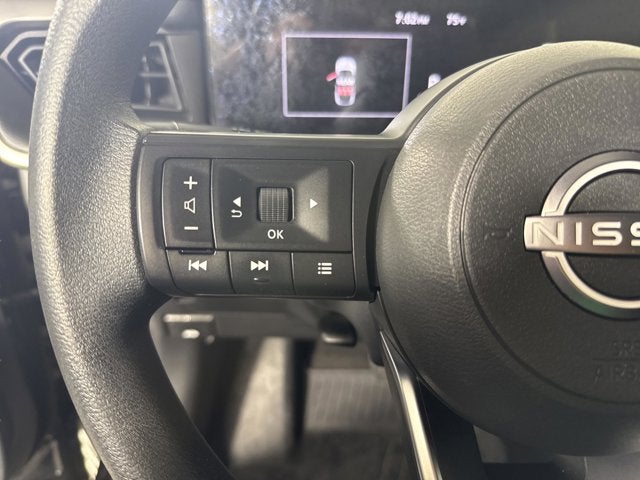 2025 Nissan Kicks S
