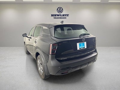 2025 Nissan Kicks S
