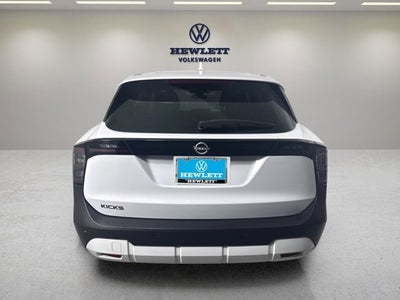 2025 Nissan Kicks SV