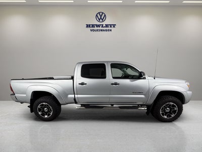 2009 Toyota Tacoma 4WD Double LB V6 AT (Natl)