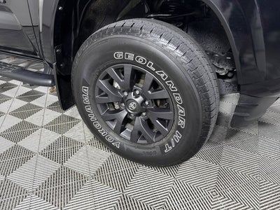 2022 Toyota Tacoma 2WD SR5