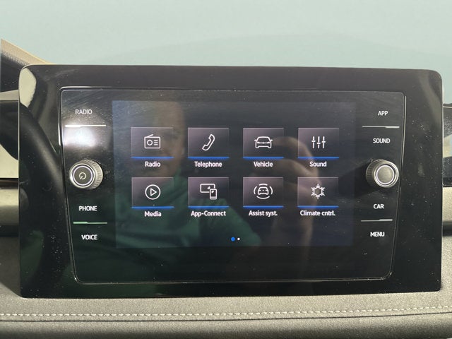 2025 Volkswagen Taos SE Black