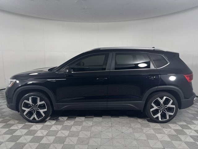 2022 Volkswagen Taos SEL