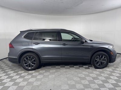 2022 Volkswagen Tiguan SE
