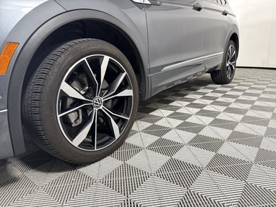 2024 Volkswagen Tiguan SEL R-Line