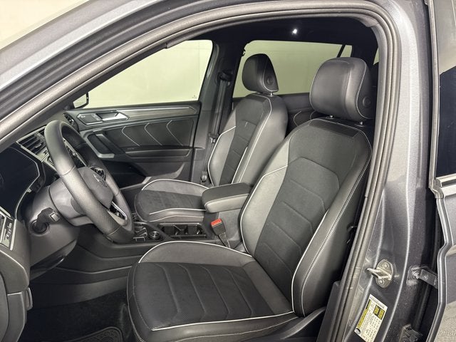 2024 Volkswagen Tiguan SEL R-Line
