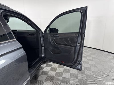 2024 Volkswagen Tiguan SEL R-Line