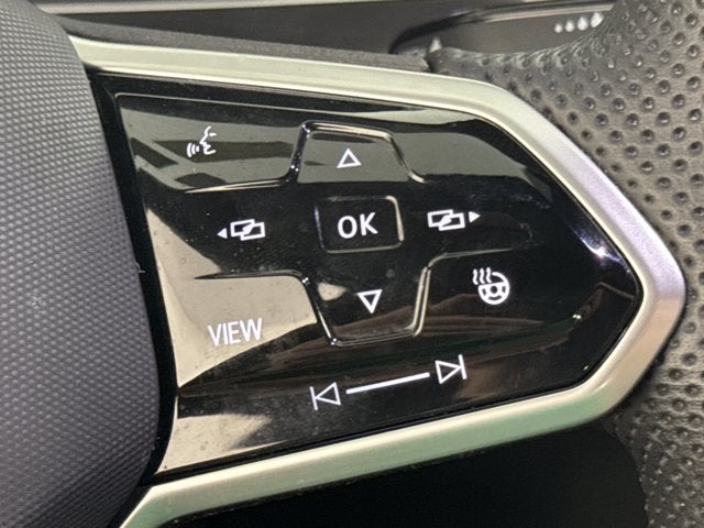 2024 Volkswagen Tiguan SEL R-Line