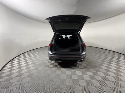 2024 Volkswagen Tiguan SEL R-Line
