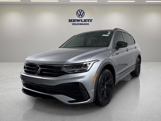 2023 Volkswagen Tiguan SE R-Line Black