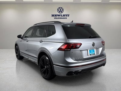 2023 Volkswagen Tiguan SE R-Line Black