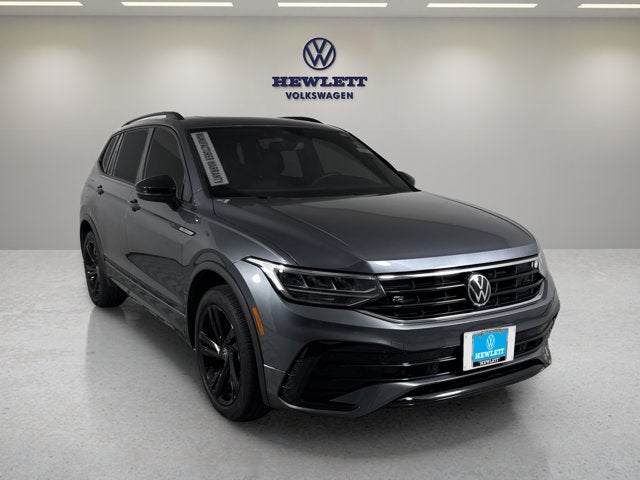 2024 Volkswagen Tiguan SE R-Line Black